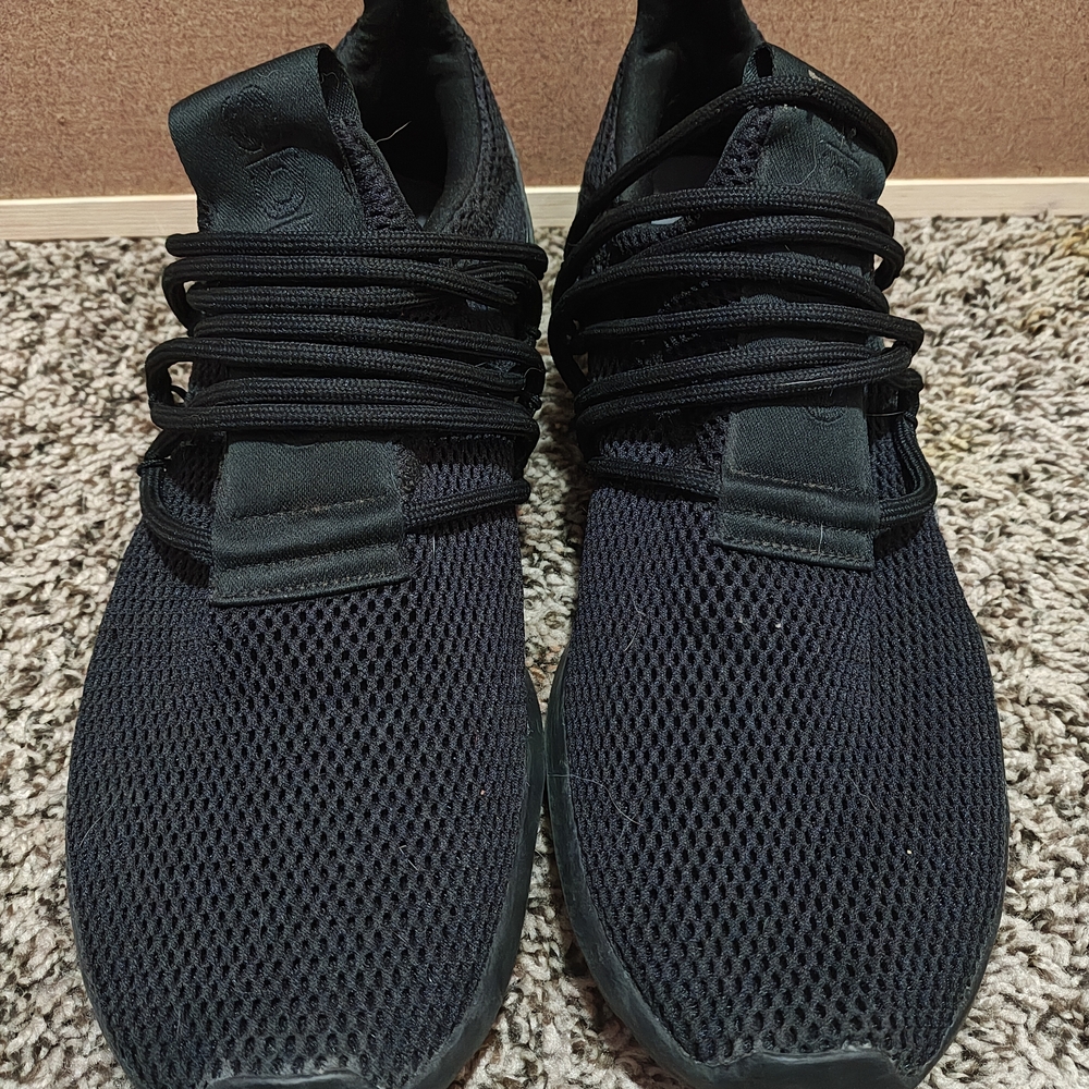 adidas Men's Black Mesh Lace-Up Sneakers